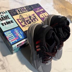 Adidas Men's Black and Red Athletic Shoes